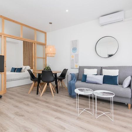 Suite Homes Hesperides Garden Beach มาลากา ภายนอก รูปภาพ