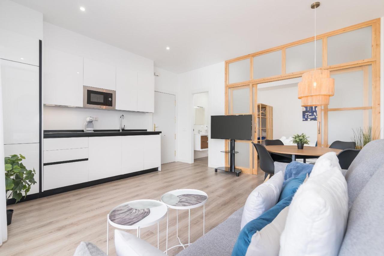 Suite Homes Hesperides Garden Beach มาลากา ภายนอก รูปภาพ