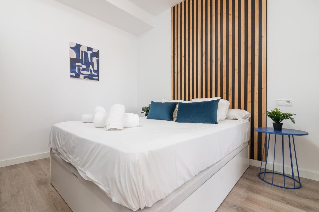 Suite Homes Hesperides Garden Beach มาลากา ภายนอก รูปภาพ