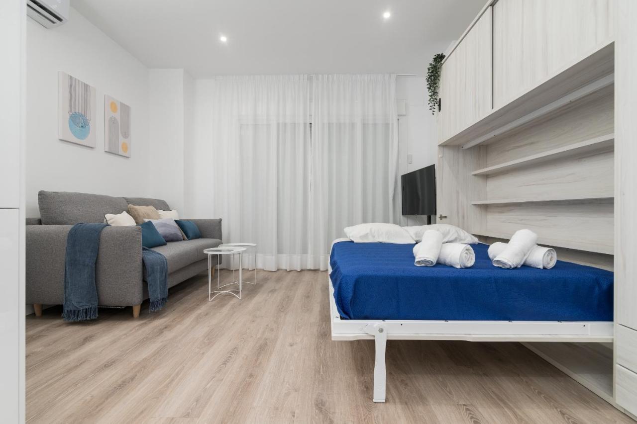 Suite Homes Hesperides Garden Beach มาลากา ภายนอก รูปภาพ
