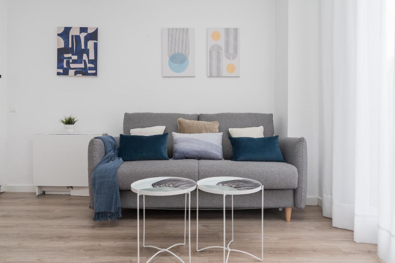 Suite Homes Hesperides Garden Beach มาลากา ภายนอก รูปภาพ